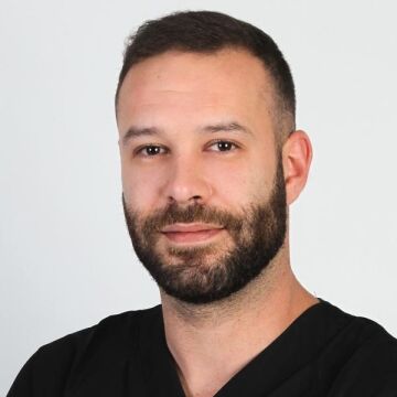Dr. Jose Iglesias Carpintero Dr. Jose Iglesias Carpintero