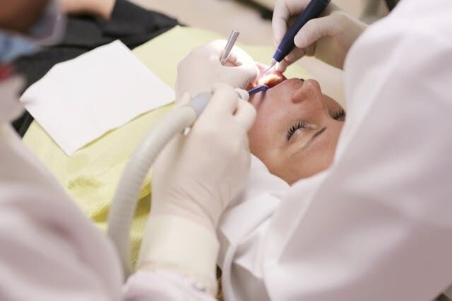 Precio del Curetaje dental guia completa de costos y factores clave